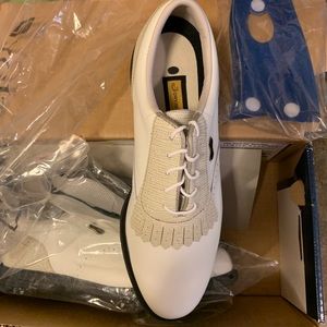 Women’s NEW Golf Shoes